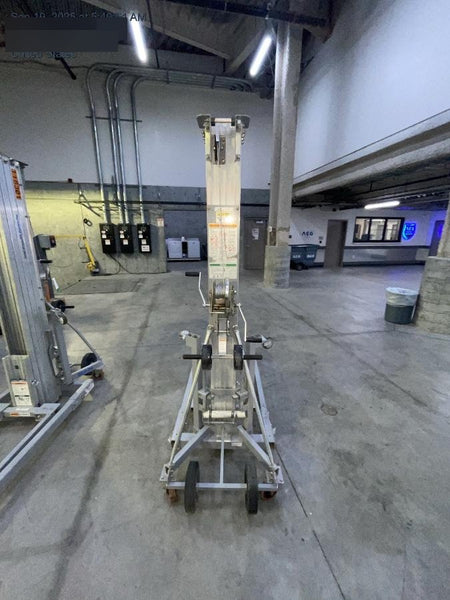 2023 GENIE SLC-24