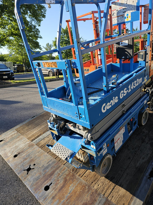 2022 GENIE GS-1432