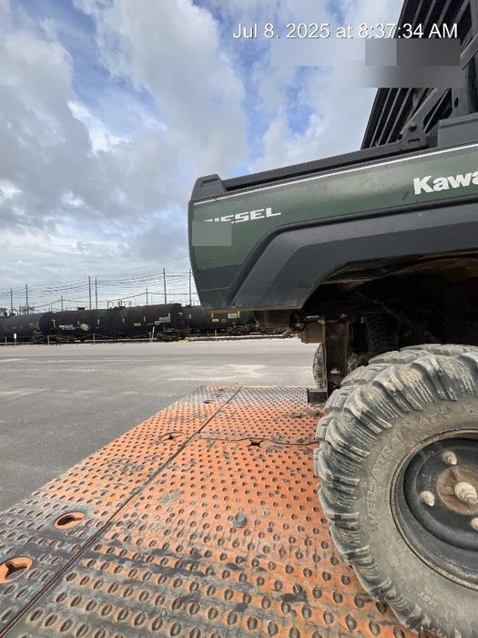 Kawasaki Mule PRO-DXT Kawasaki Mule PRO-DXT Movement Alarm, Beacon, Hard Top, ES Track Hardware