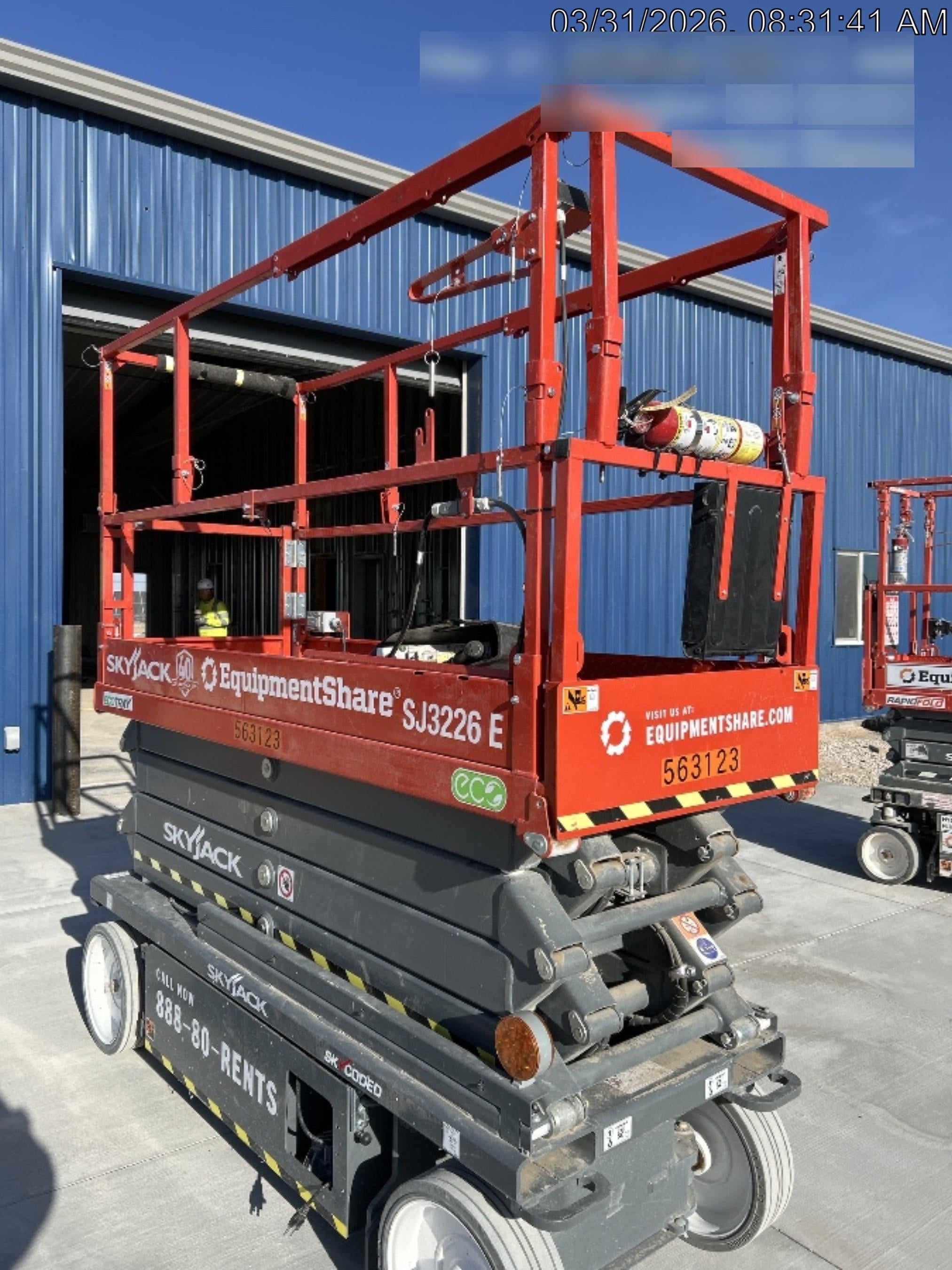 2025 SKYJACK SJ3226