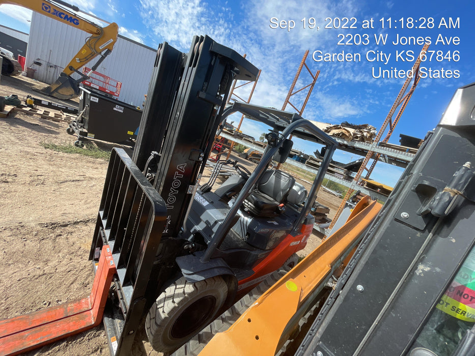 2022 TOYOTA 50-8FGU25