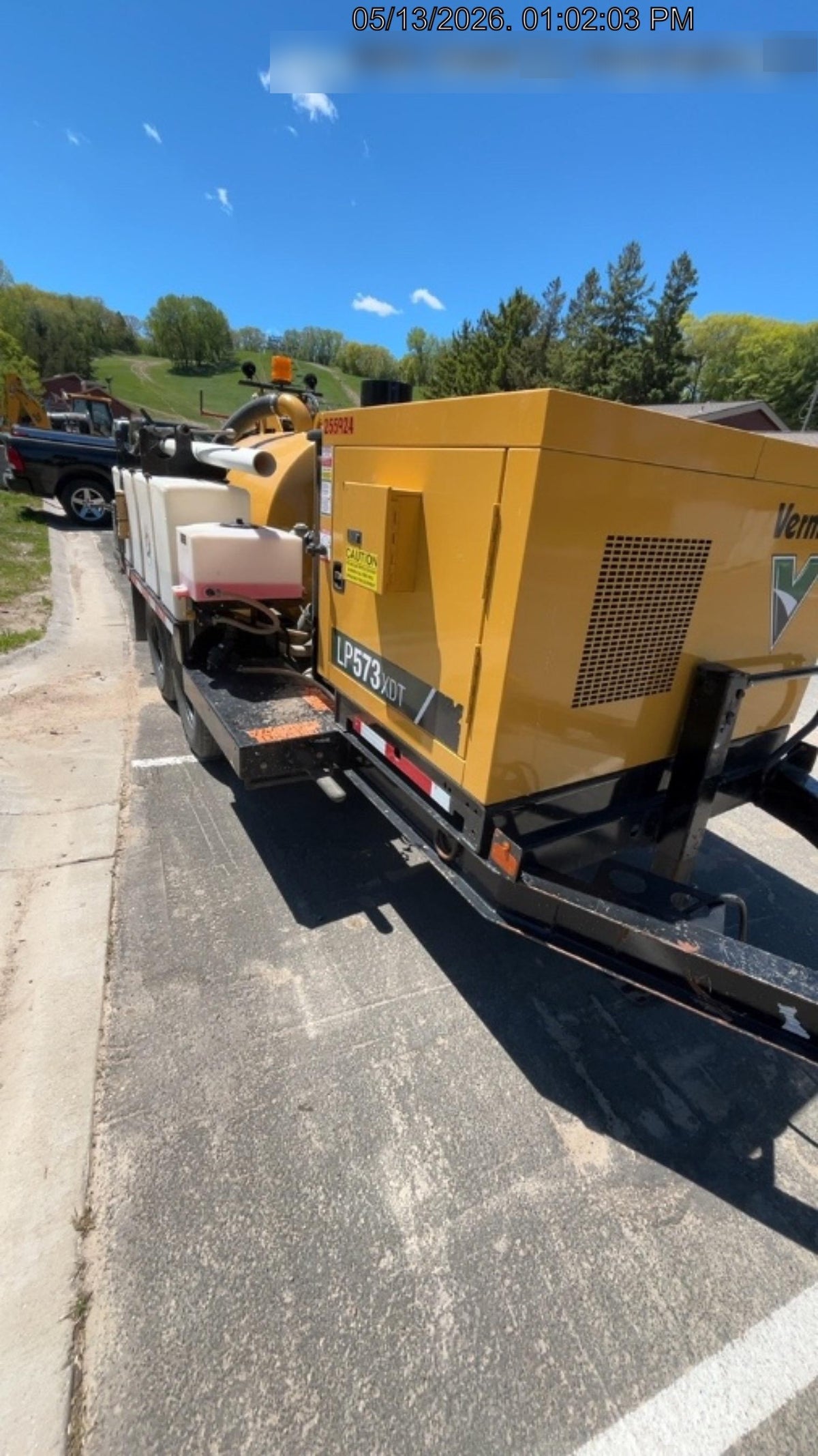 2022 VAC-TRON LP573XDT