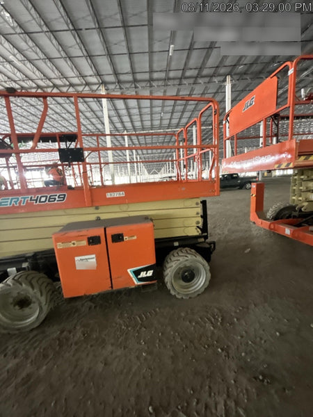2021 JLG ERT4069