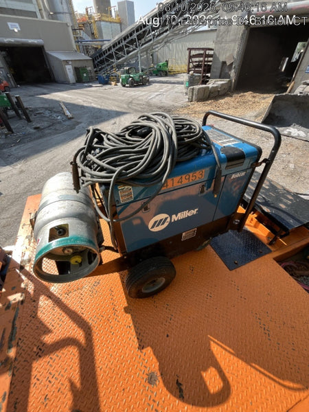 2024 MILLER ELECTRIC Bobcat 265 LP