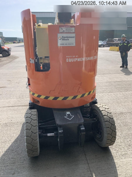 2025 JLG E300AJP