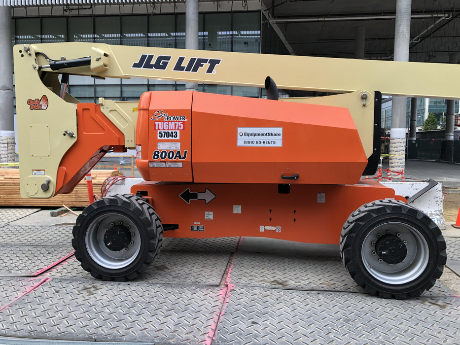 2020 JLG 800AJ