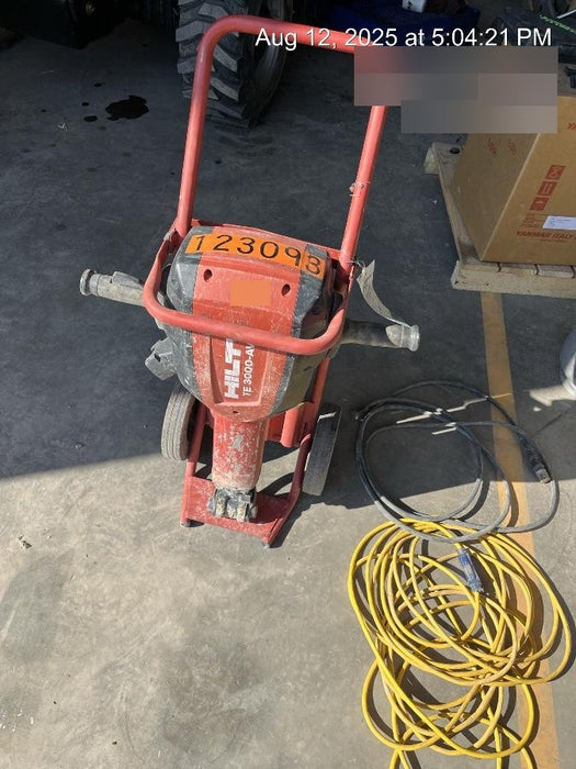 2020 HILTI TE 3000-AVR