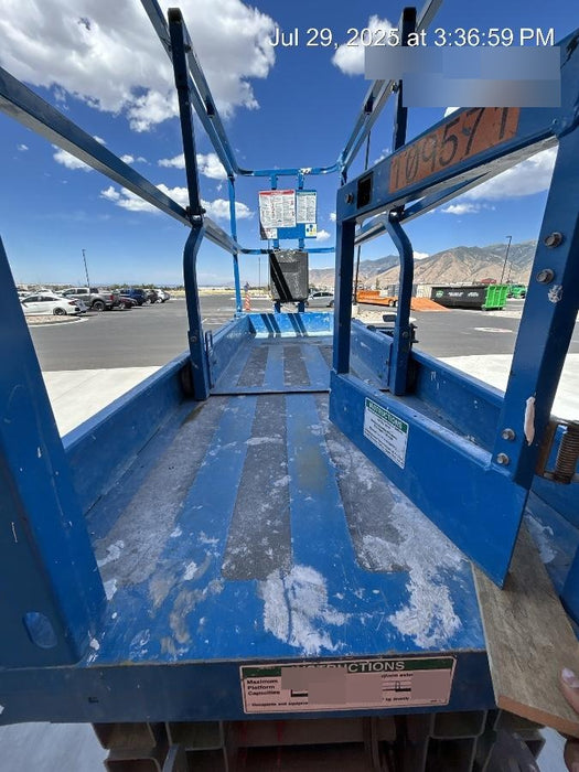 2020 Genie GS-2632 Solid NM Tires, Folding Rails with Half-Height Swing Gate, Beacon