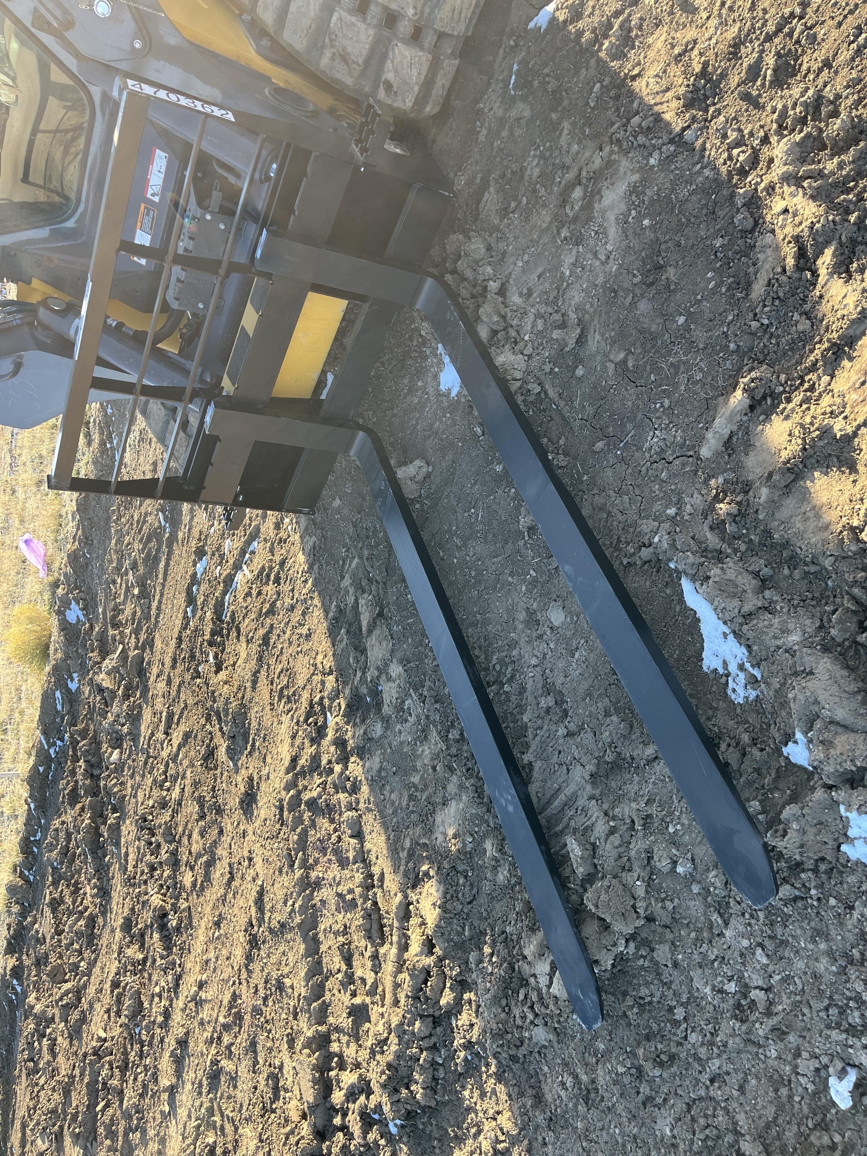 2024 ARROW MATERIAL HANDLING F5100CB - 72"
