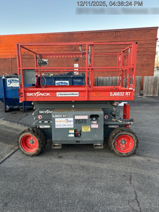 2018 SKYJACK SJ6832 RT