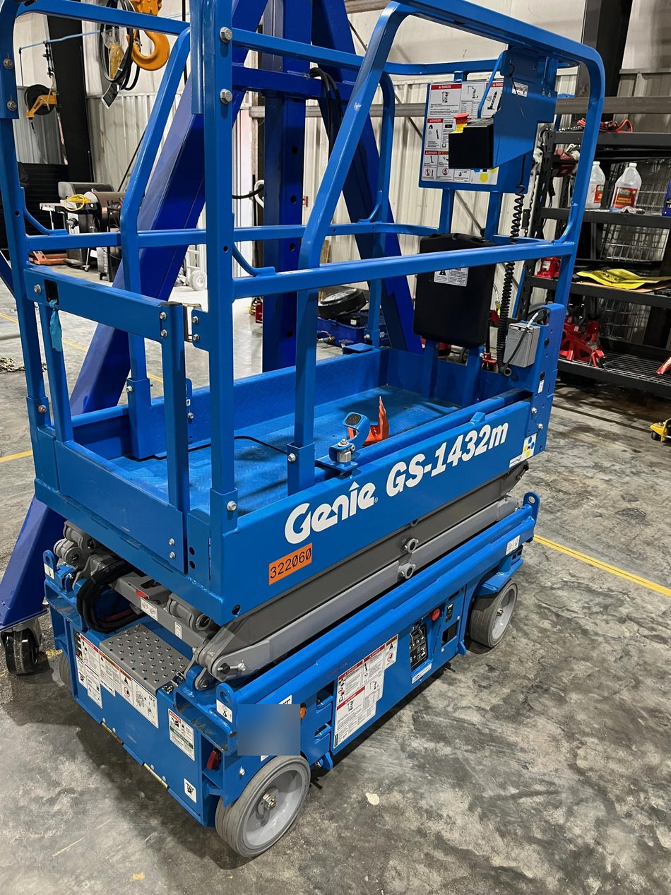 2023 GENIE GS-1432