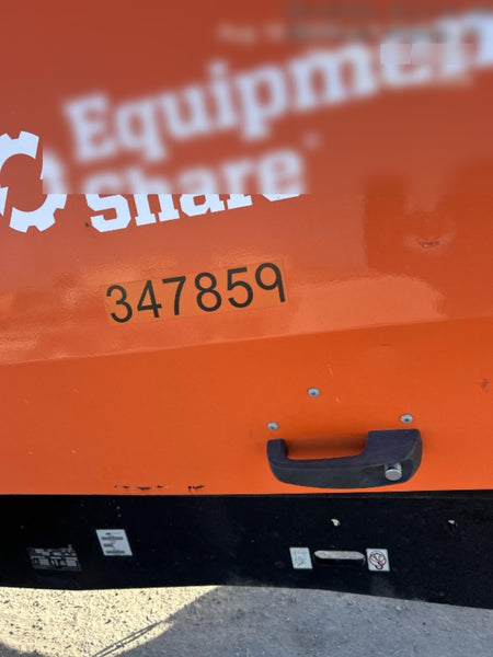2023 JLG 860SJ