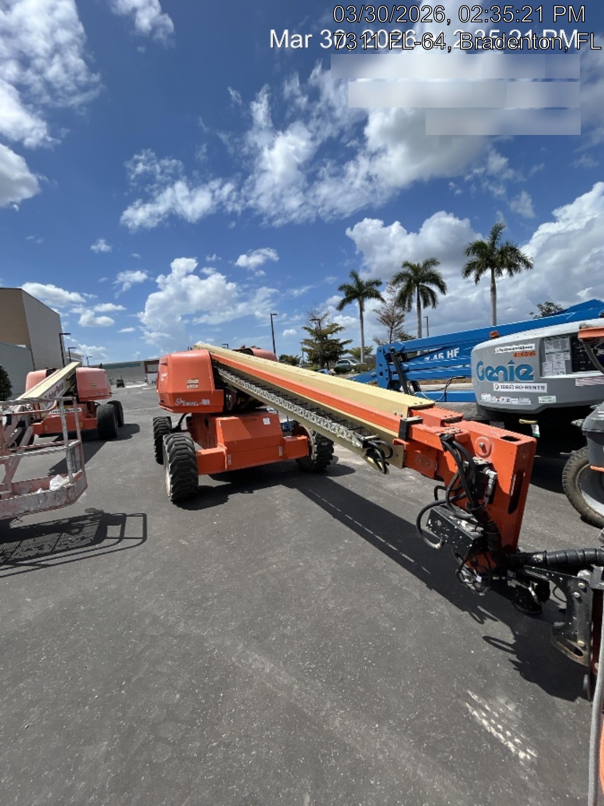 2022 JLG 600S