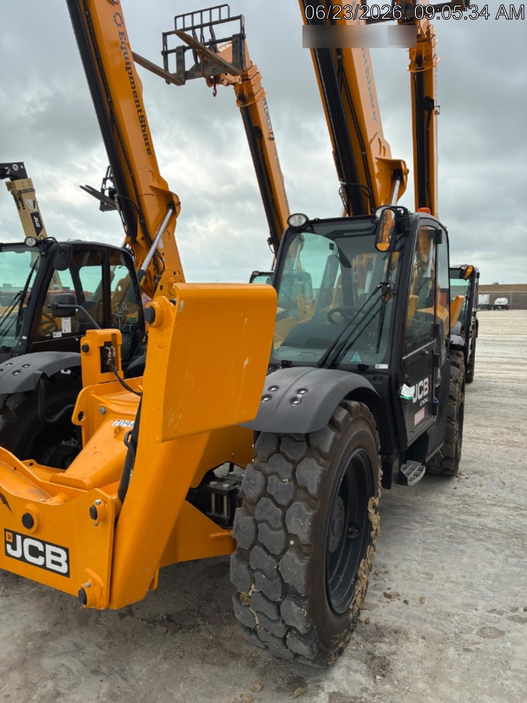 2026 JCB 512-56