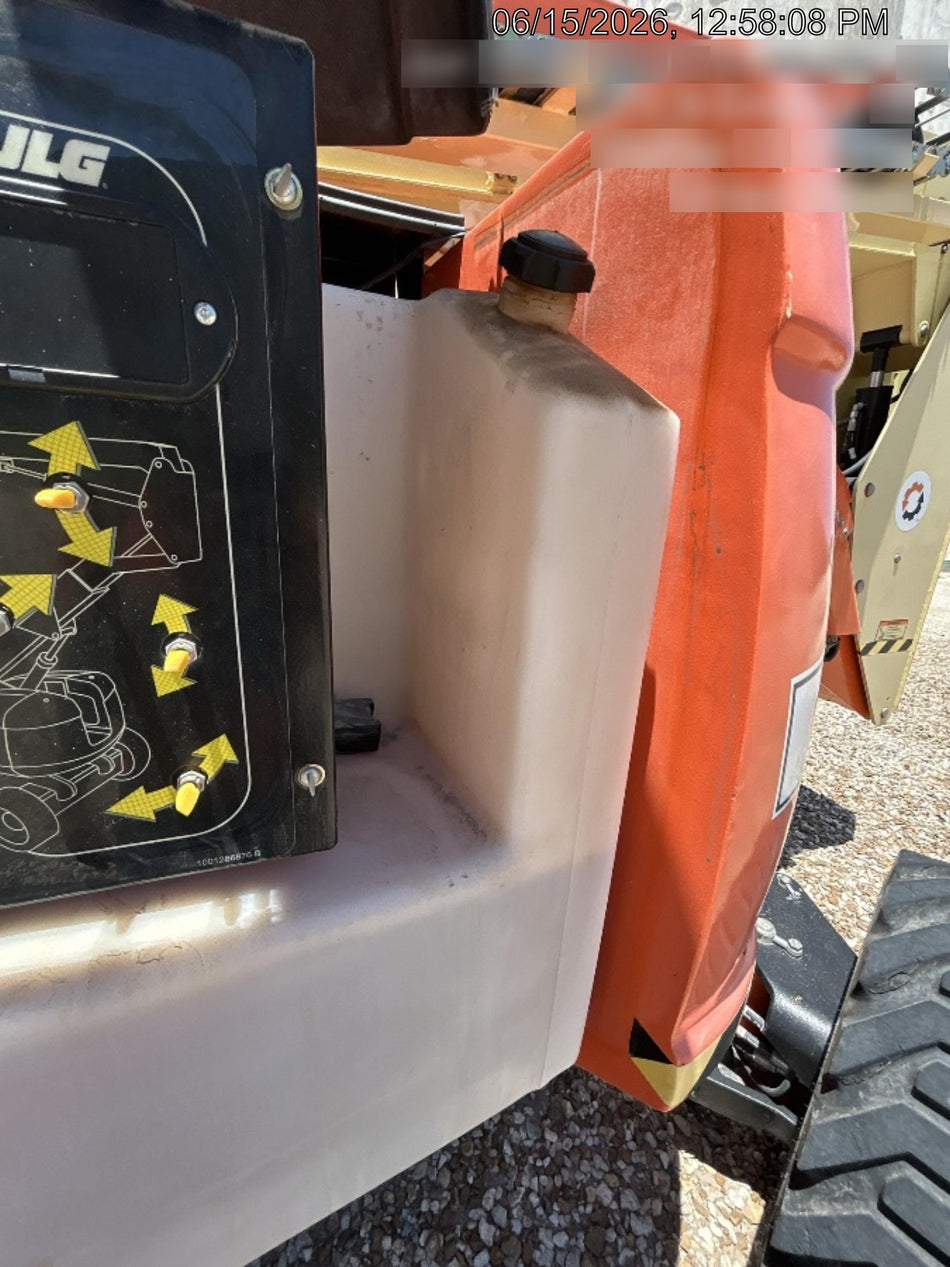 2021 JLG 600AJ