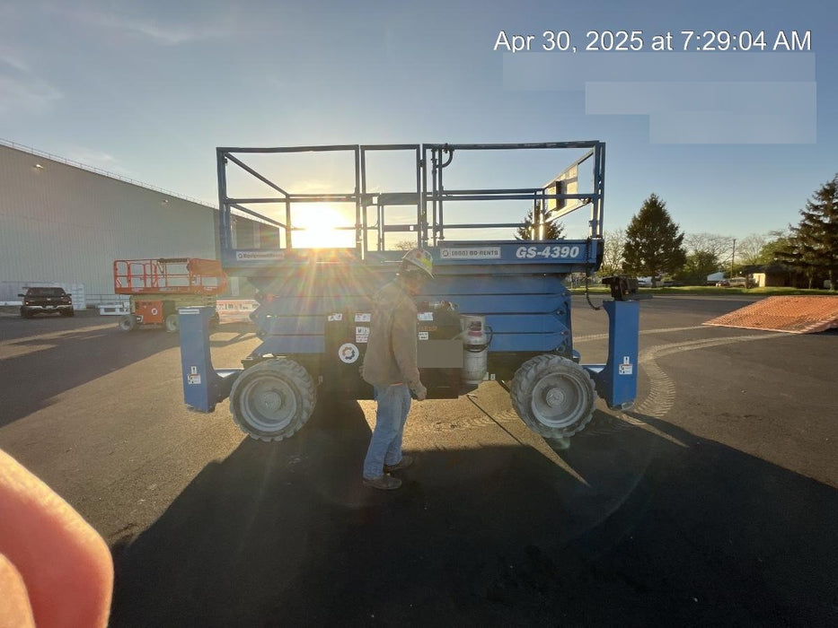 2020 GENIE GS-4390 RT