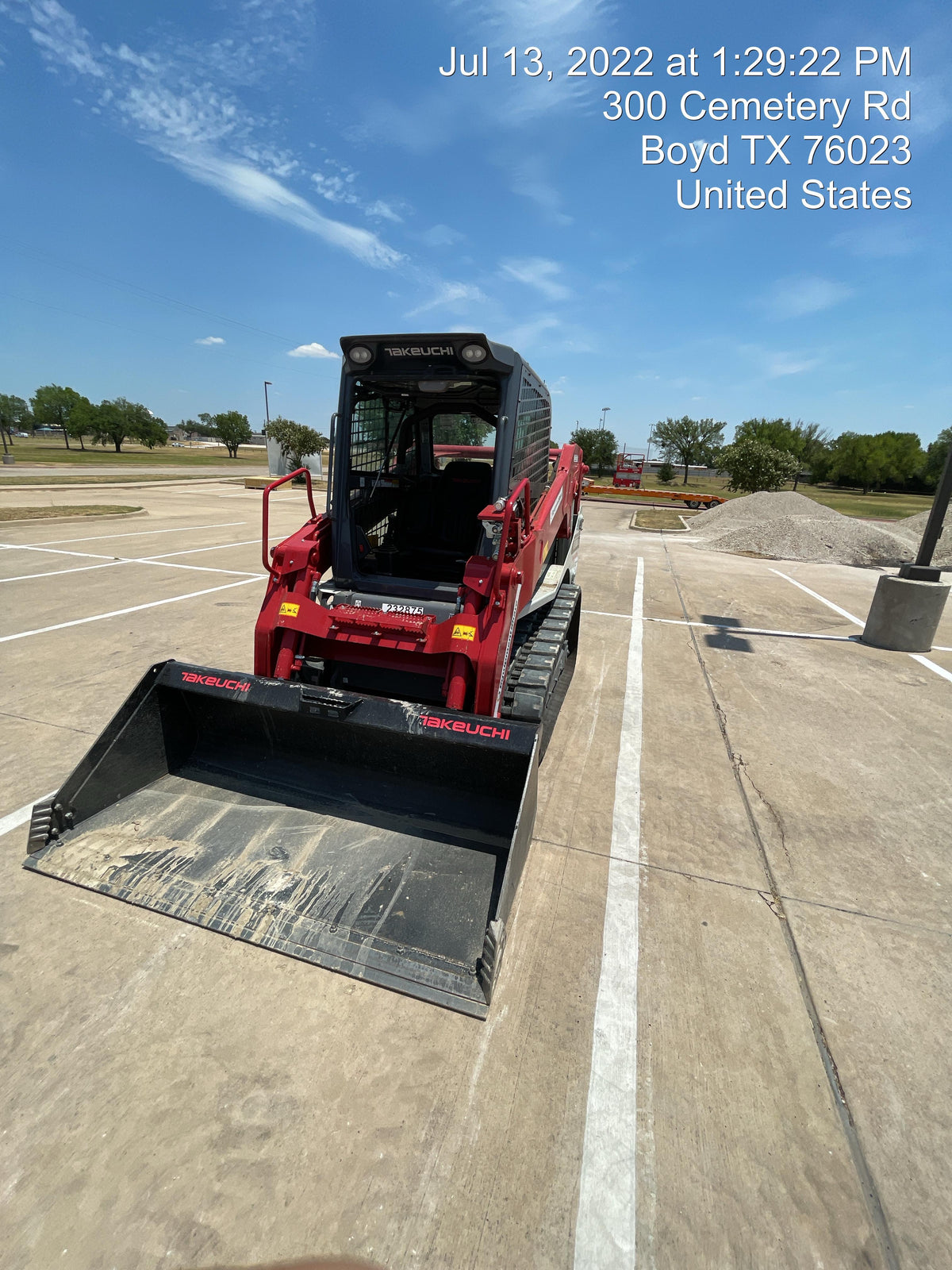 2022 TAKEUCHI TL10V2-CR