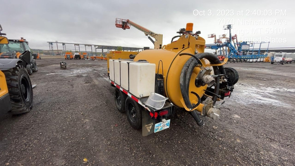 2023 Vac-Tron LP573XDT T4 Koehler Diesel Engine, 500 Gallon Debris Tank, x2 100 Gallon Water Tanks