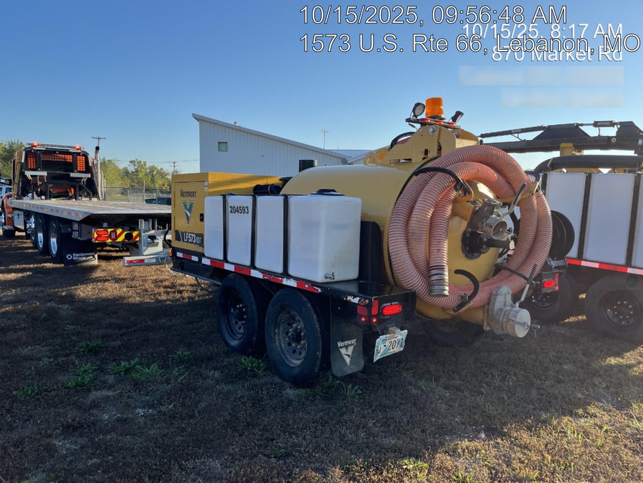 2022 VAC-TRON LP573XDT