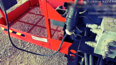 2025 MILLER ELECTRIC CST-282
