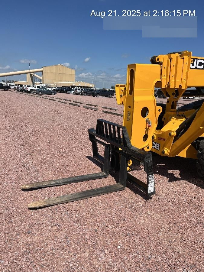 2025 JCB 510-56