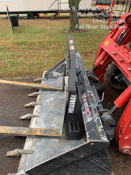 2022 PALADIN 48" Pallet Forks - Paladin