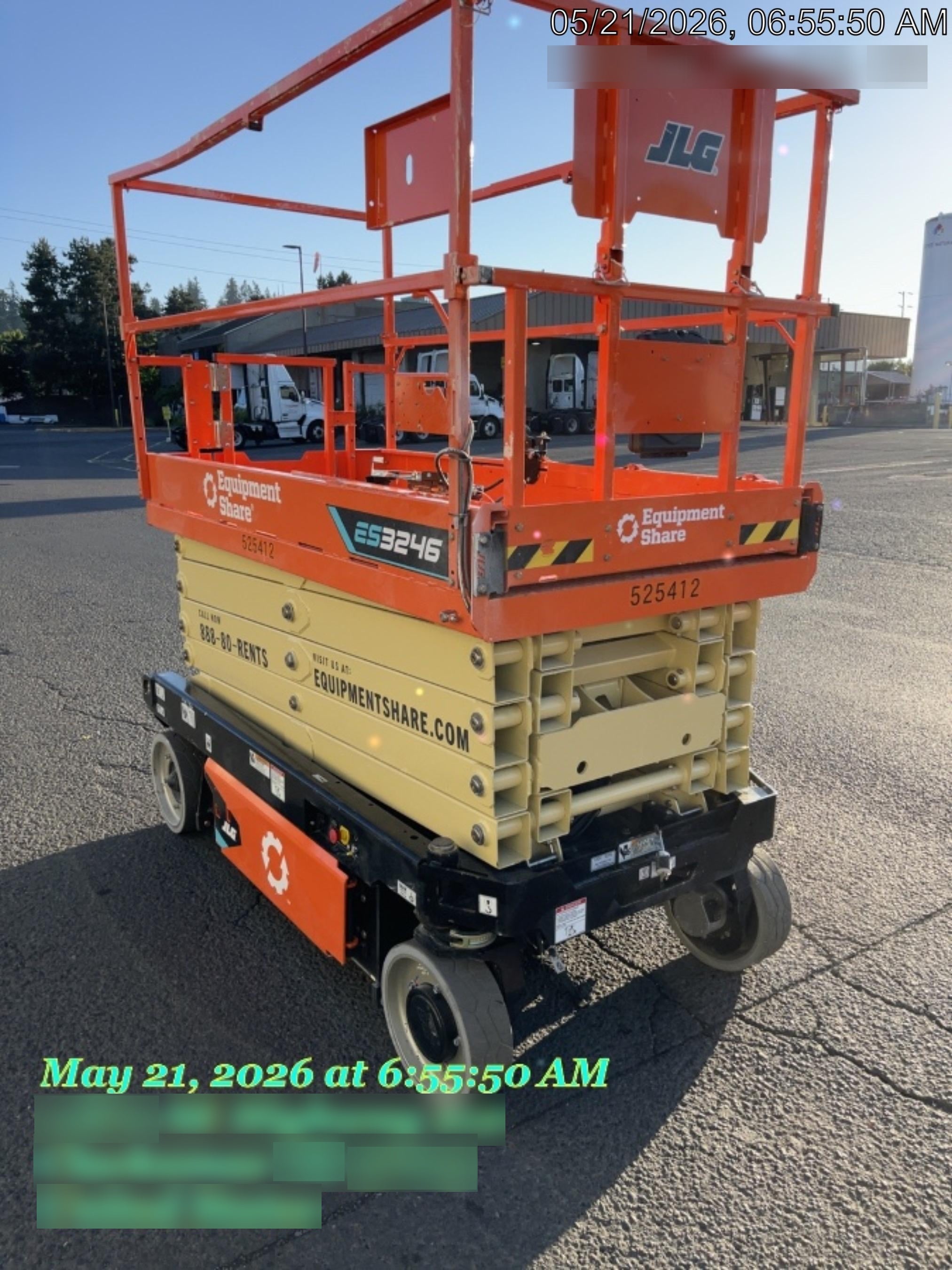 2025 JLG ES3246