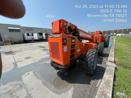2023 SKYTRAK 8042