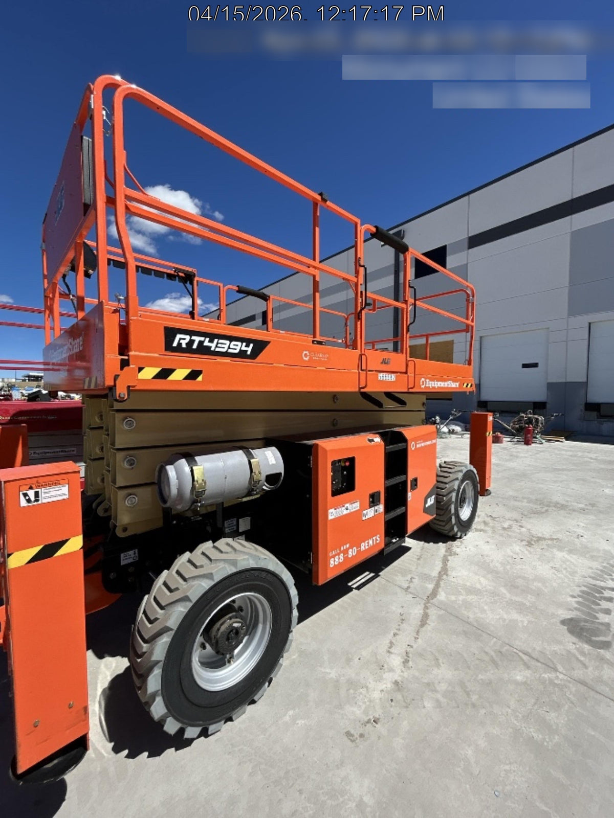 2025 JLG RT4394