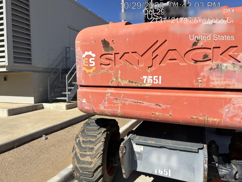 2018 Skyjack SJ86T Skyjack SJ86T w/Diesel Engine, Foam Filled Tires, Flashing Beacon, Glazier Kit