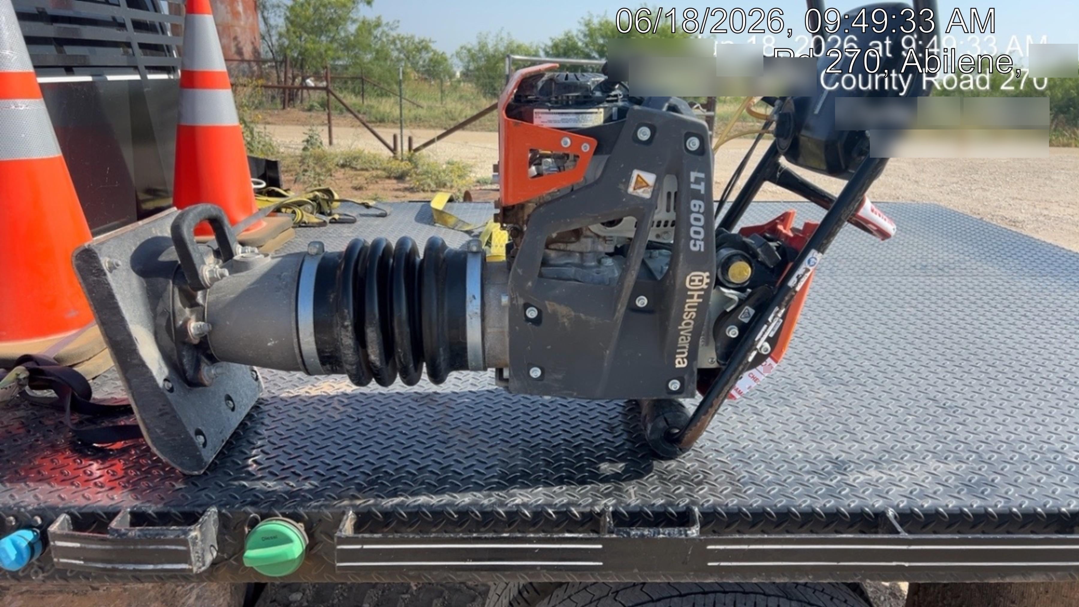 2025 HUSQVARNA LT6005