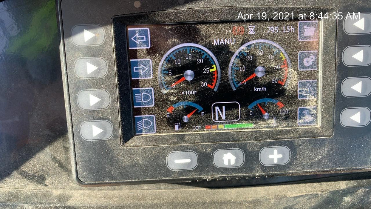 2018 Sany SW405K RETAIL-Standard - Paladin Quick Couplers, Paladin QC 4 yard Buckets