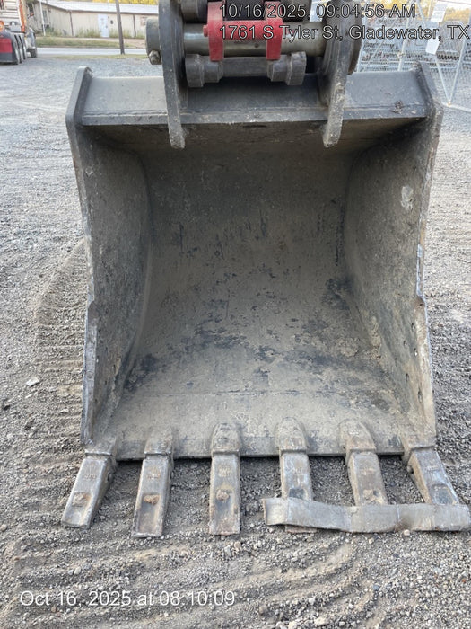 2025 JOHN DEERE 48" Bucket, Excavator 56,000 - 65,000 John Deere