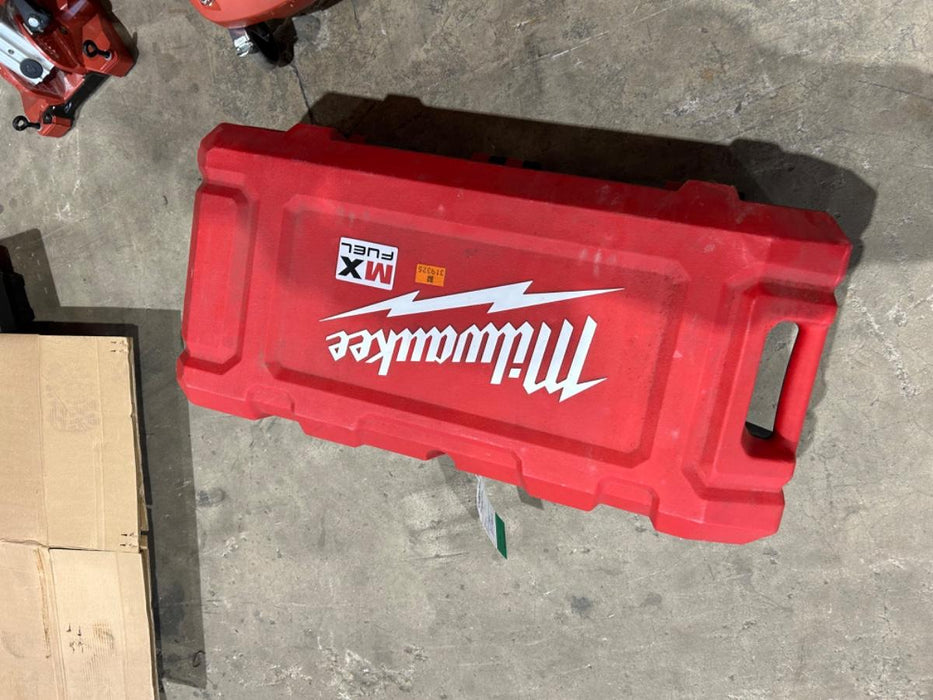 2023 MILWAUKEE MXF301-2CP