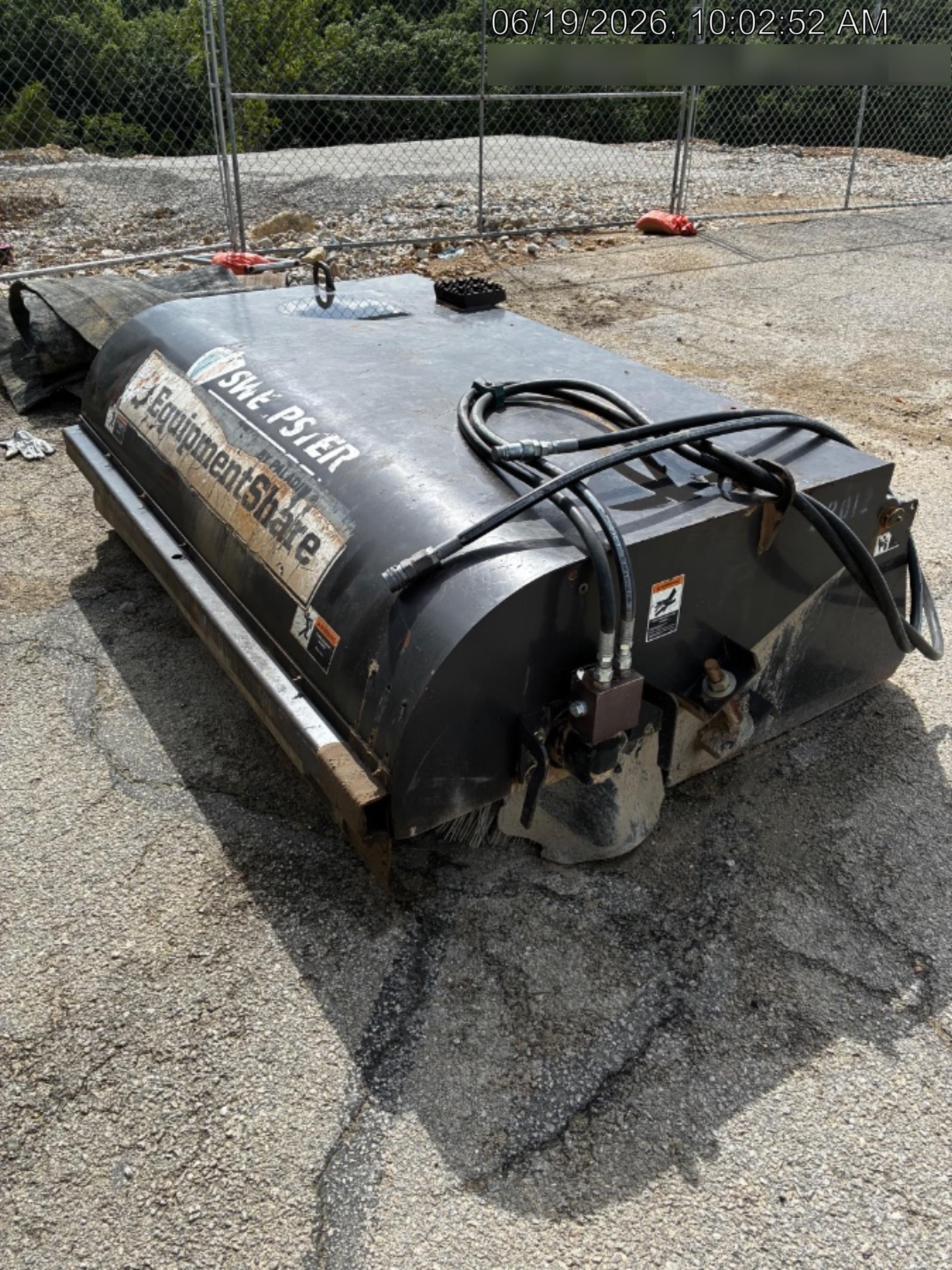 2019 PALADIN Sweepster SB72
