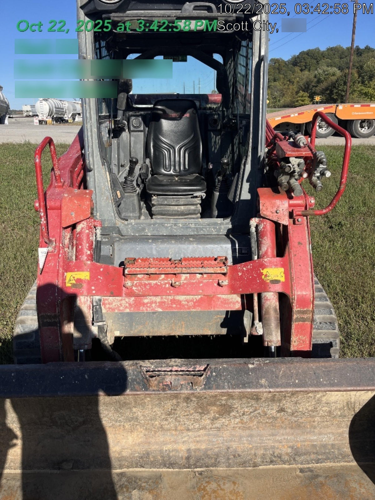 2020 Takeuchi TL12V2-CRH Cab/Heat/Air, Rubber Track, High Flow