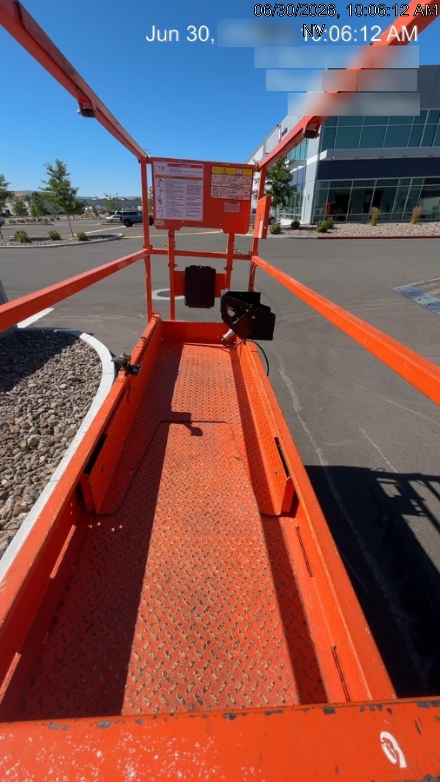 2022 JLG ES2632