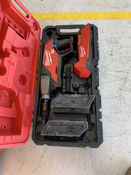 2021 MILWAUKEE MXF301-2CXS