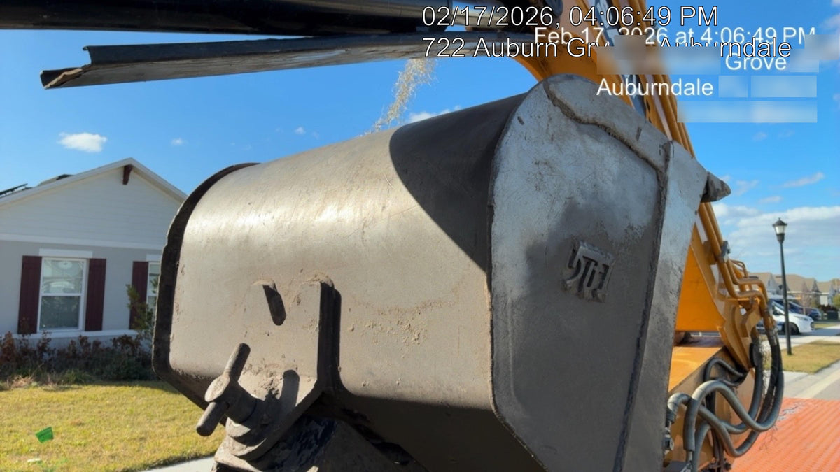 2023 SANY 24" HD Bucket Mini Ex