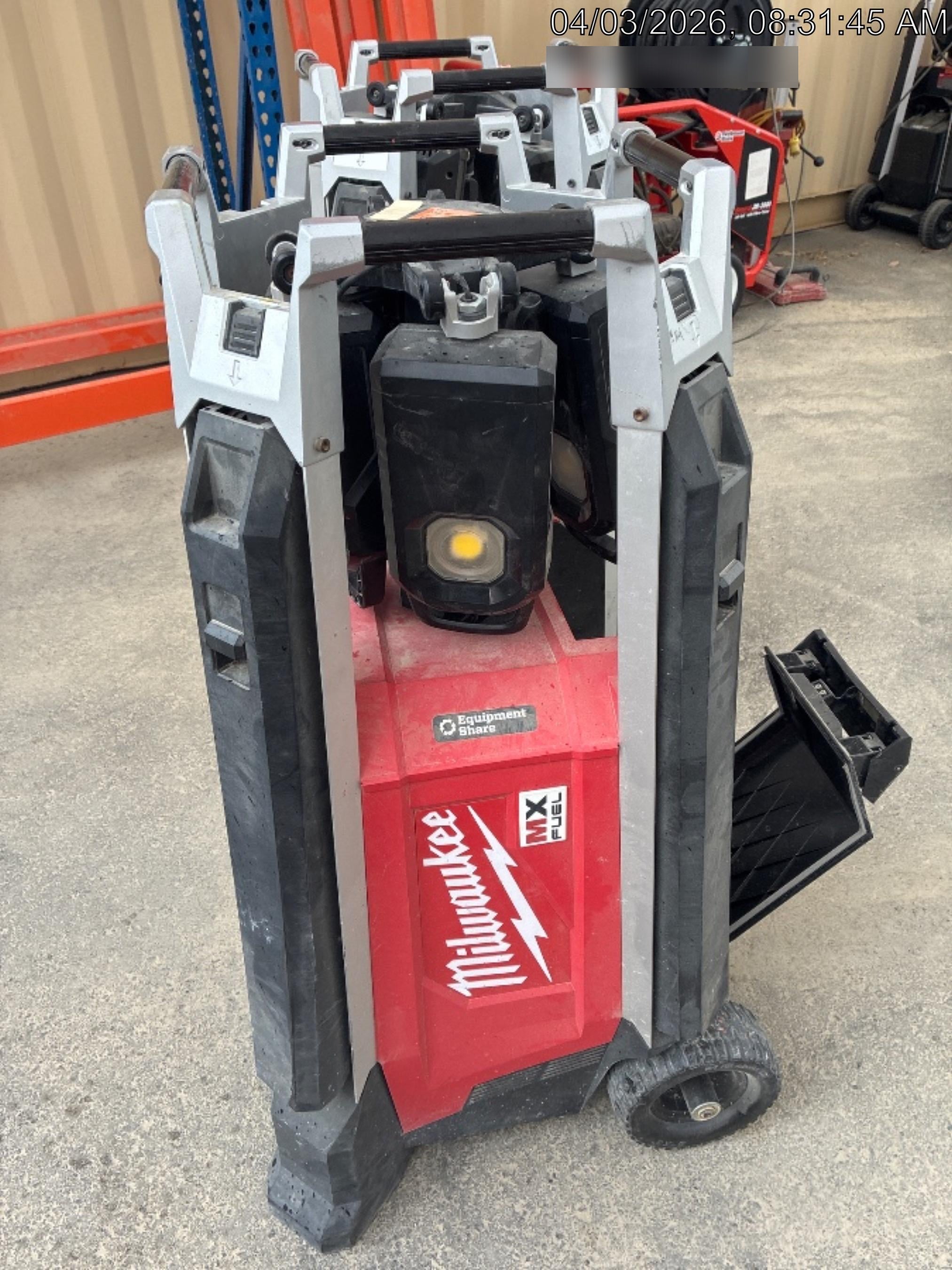 2021 MILWAUKEE MXF041-1XC