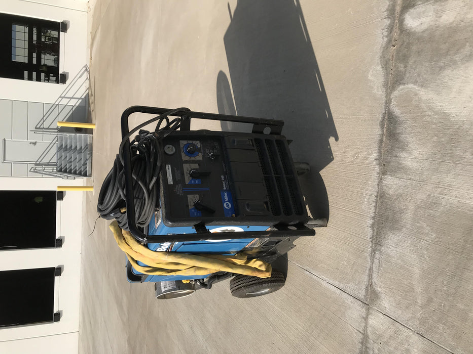 2019 Miller Electric BOBCAT 250 LP WITH RUNNING GEAR/BRACKET/HOSE (Part # 951600)