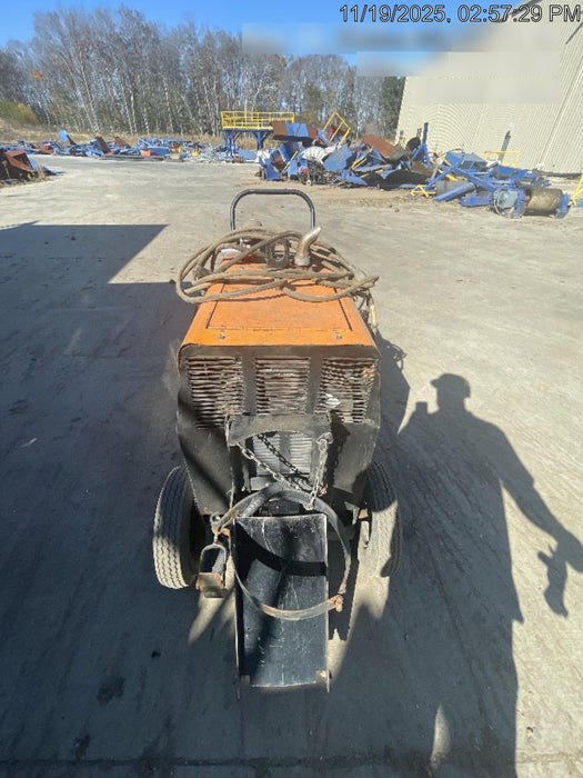 2021 Lincoln Electric Ranger 305 LPG LPG One-Pak (includes undercarriage, tank holder & tank strap) ORANGE