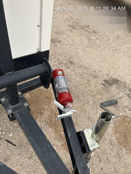 Multiquip DLW300ESA1 Multiquip 300 Amp Welder w/Trailer