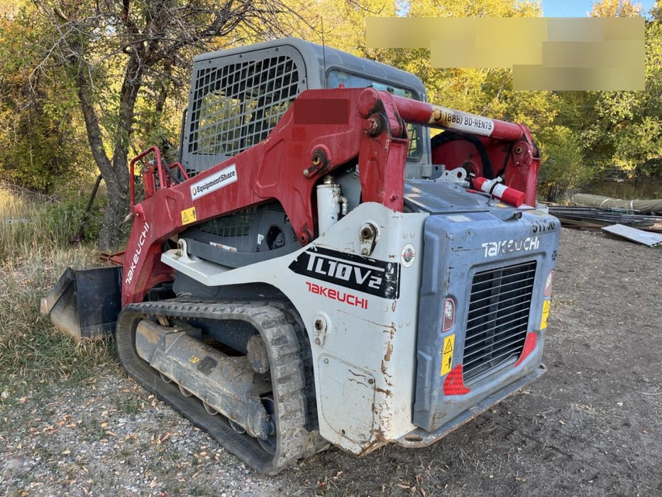 2019 Takeuchi TL10V2-CR Cab/Heat/AC, Rubber Tracks, Backup Alarm, Front & rear working Lights, Auxiliary Hydraulics, 2 Speed Travel, Engine Monitoring System, Hydraulic universal quick hitch w/76" HD dirt bucket with 8 teeth, 20.3 cubic feet capacity, 48" Pallet forks and frame