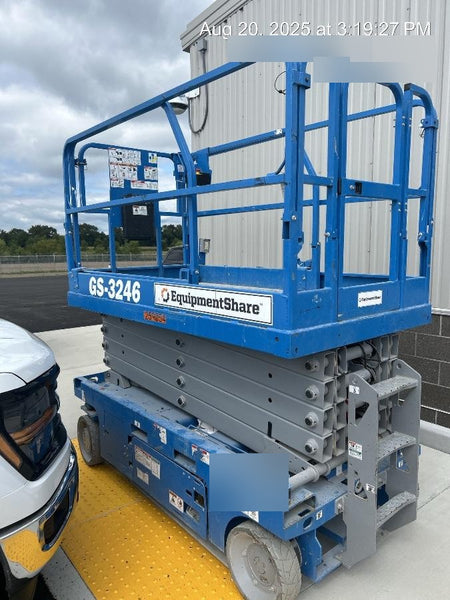 2022 GENIE GS-3246