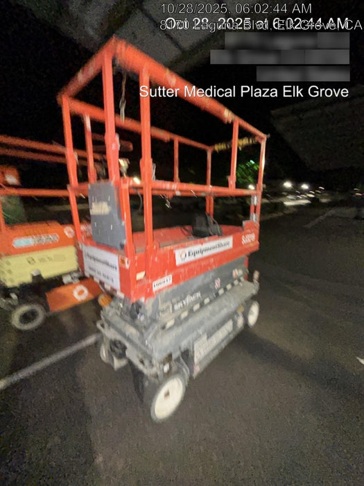 2020 Skyjack SJIII-3219 Solid NM Tires, Half height spring hinged entry gate, Dual Beacons, 800W Inverter