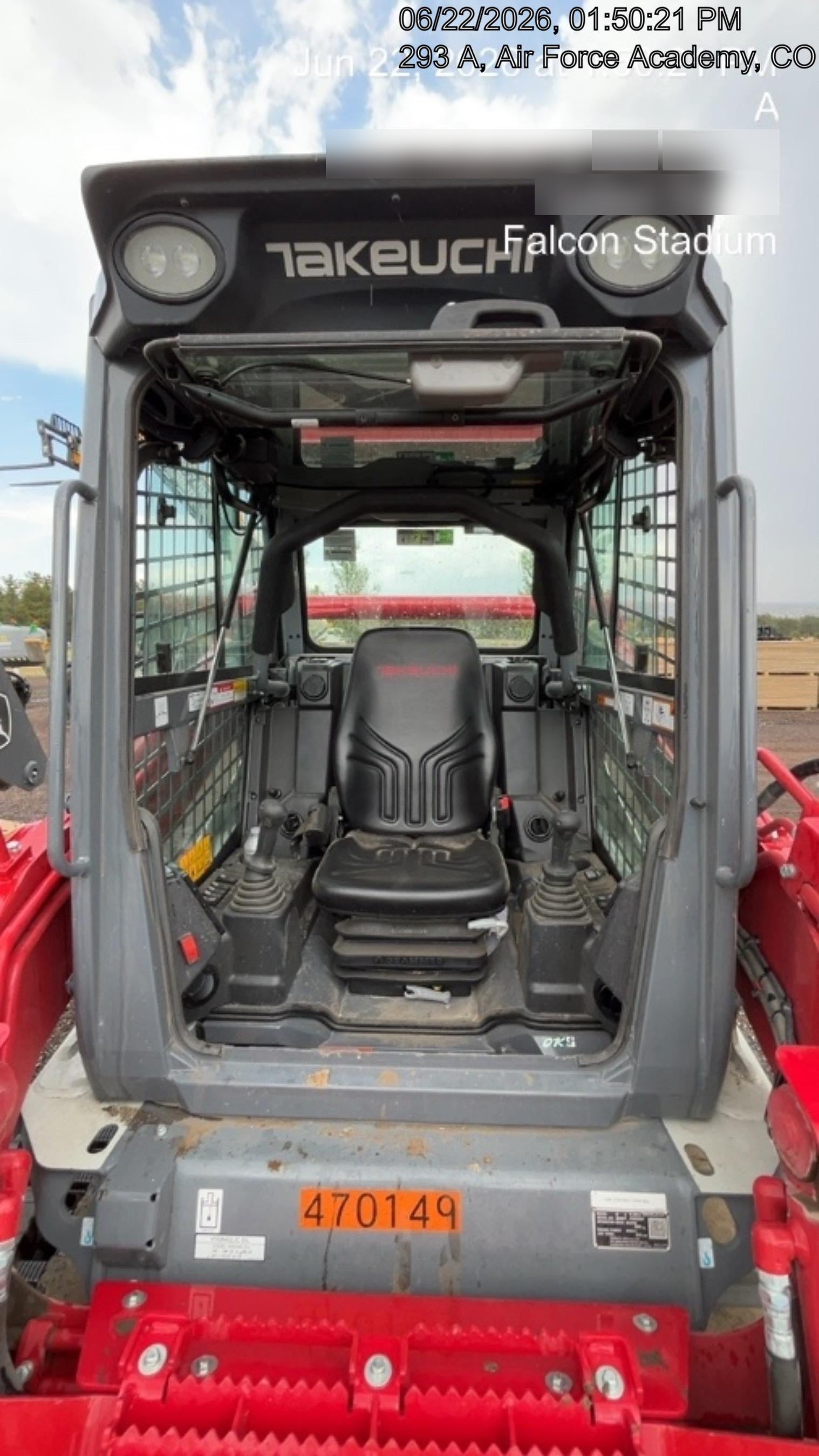 2024 TAKEUCHI TL10V2-CR