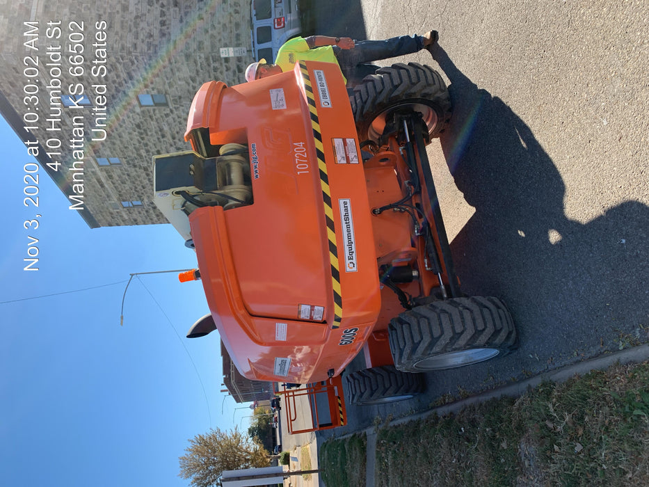 2020 JLG 600S