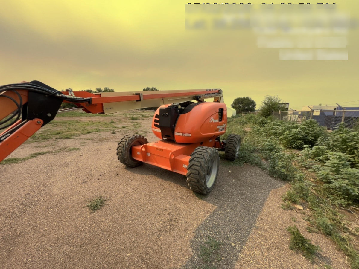 2022 JLG 600AJ