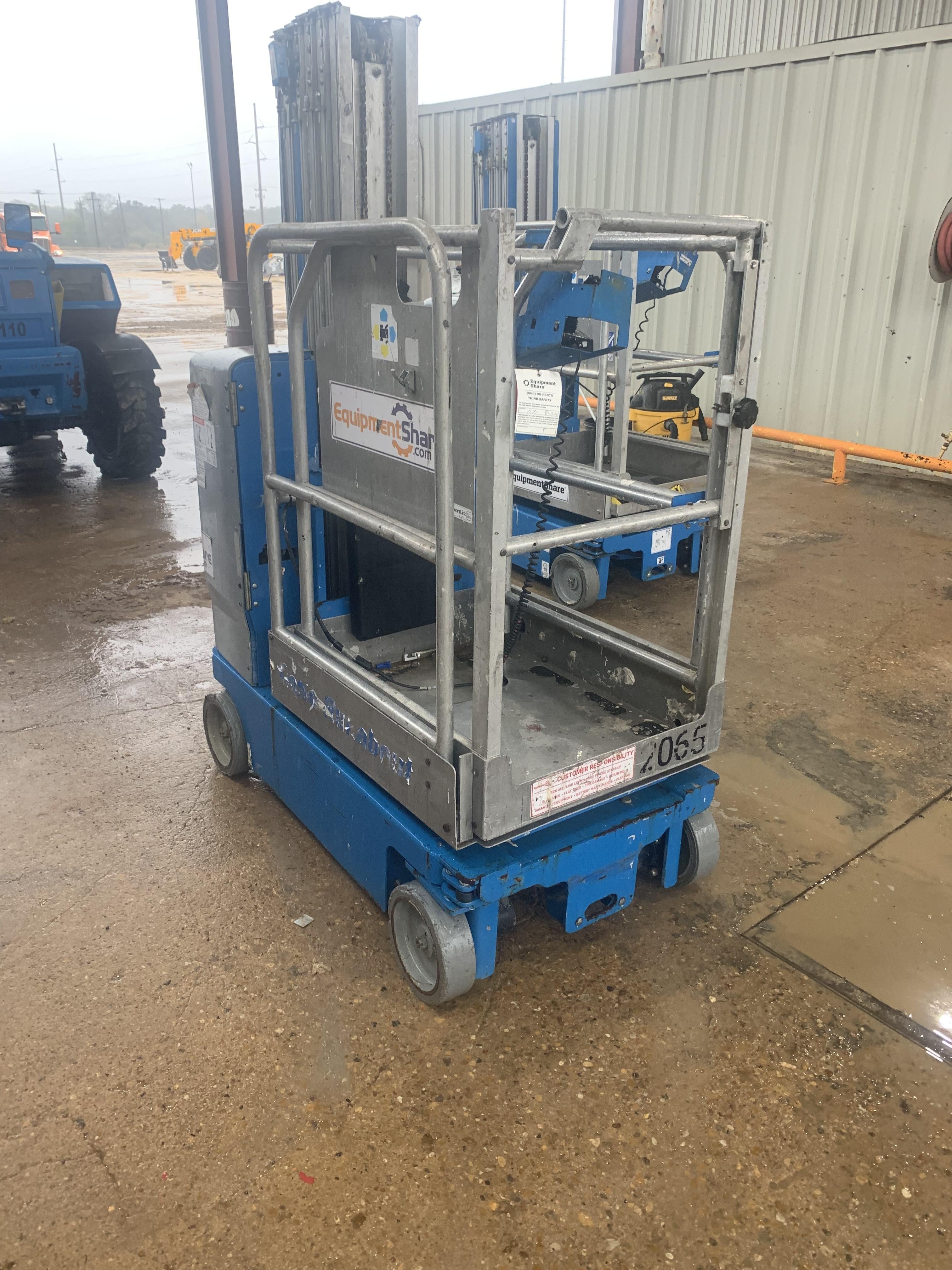 2016 GENIE GR-20
